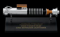 Luke Skywalker light saber - Master Replicas